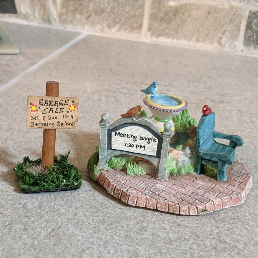 2 Signs for HO Scale Train Scenery